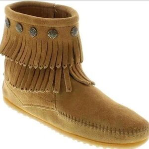 Minnetonka Suede Tan Double Fringe Medallion Moccasin Boot Bootie